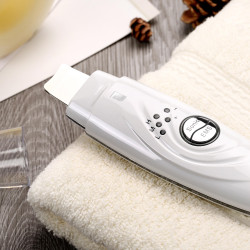 Ultrasonic Cleanser